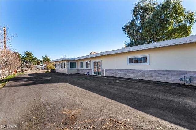 2940 South Bronco Street, Las Vegas, NV 89146