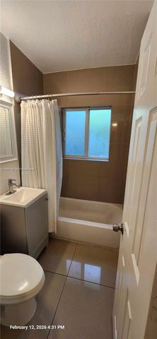 9800 E Bay Harbor Dr 9, Bay Harbor Islands, FL 33154