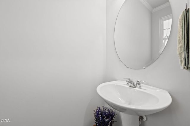 5923 Woodlawn Drive, Durham, NC 27703