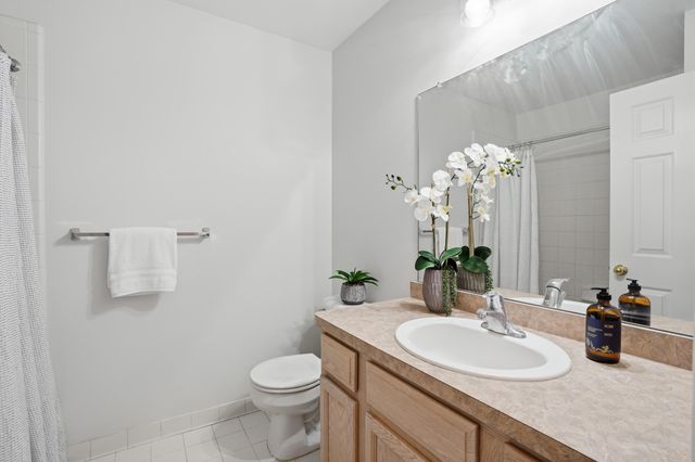 5796 Hampshire Lane, Ypsilanti, MI 48197