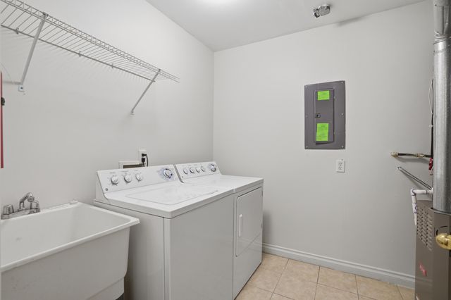 5796 Hampshire Lane, Ypsilanti, MI 48197