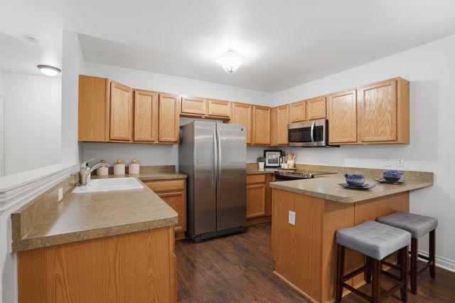 5796 Hampshire Lane, Ypsilanti, MI 48197