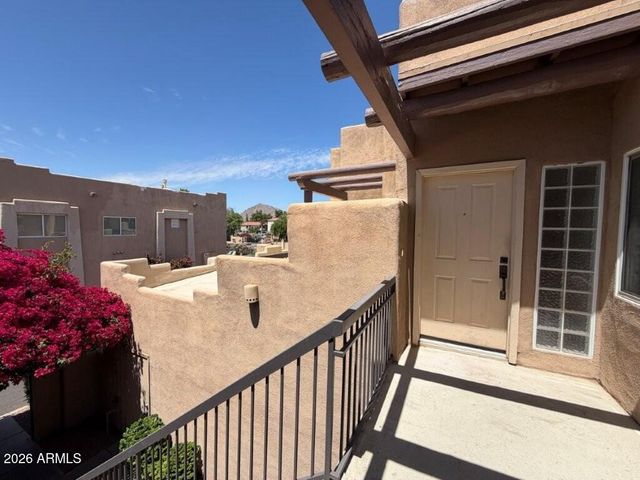 7021 E EARLL Drive 210, Scottsdale, AZ 85251