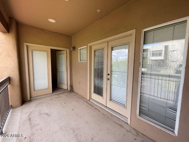 7021 E EARLL Drive 210, Scottsdale, AZ 85251