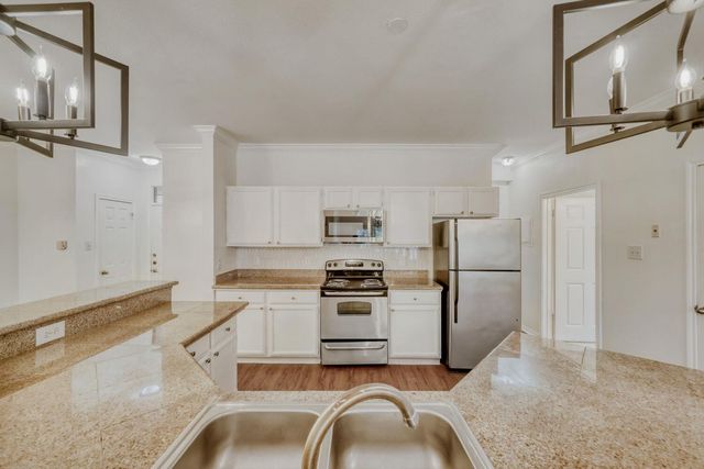 6804 N Capital Of Texas Highway 313, Austin, TX 78731