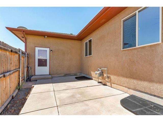 1201 E Paramount Dr, Pueblo, CO 81007