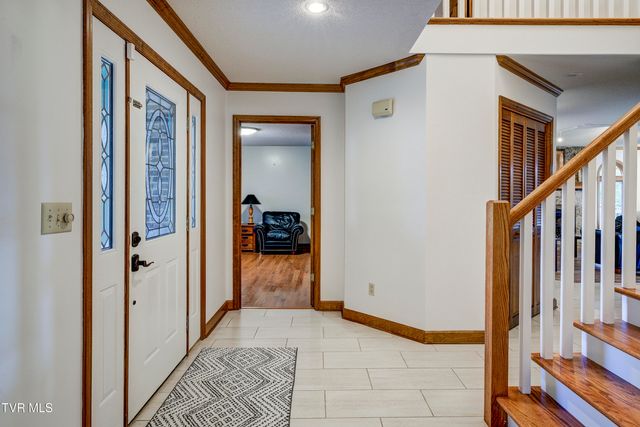 3326 Bondwood Circle, Johnson City, TN 37604