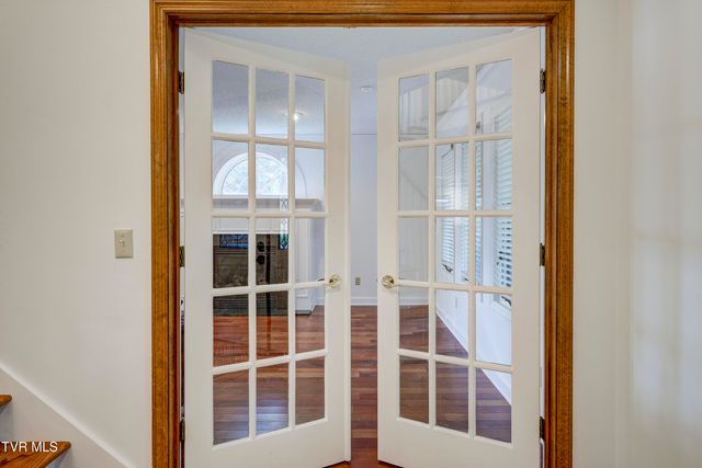 3326 Bondwood Circle, Johnson City, TN 37604