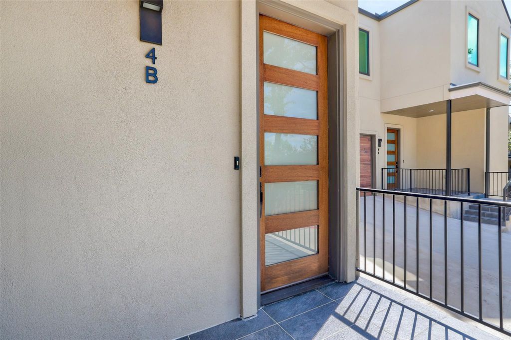 3208 Clawson RD 4B, Austin, TX 78704