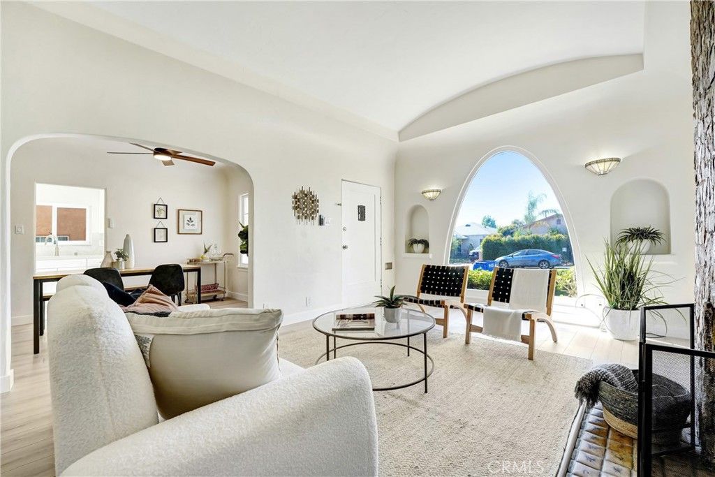 520 Williamson Avenue, Los Angeles, CA 90022 — photo 4