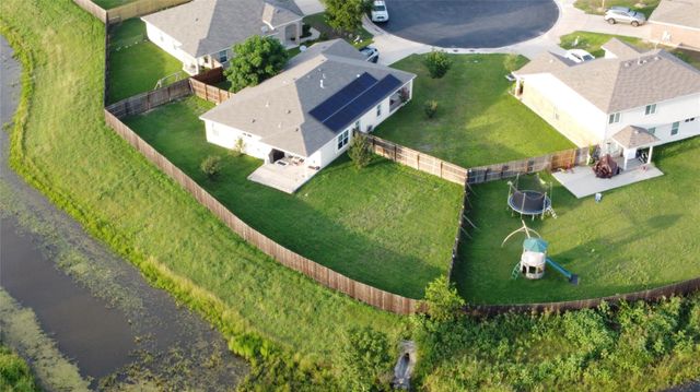 409 S. Hunting Lodge LN, Bastrop, TX 78602