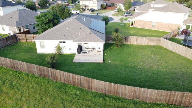 409 S. Hunting Lodge LN, Bastrop, TX 78602