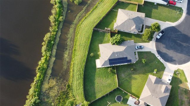 409 S. Hunting Lodge LN, Bastrop, TX 78602