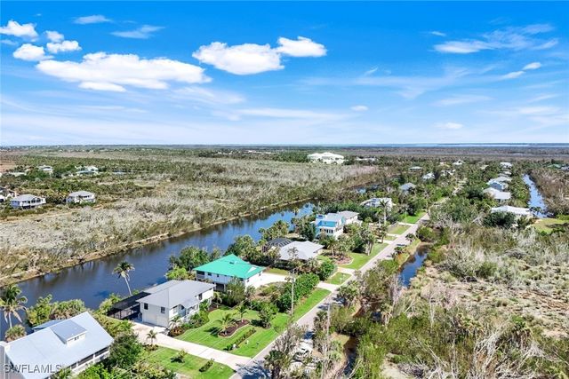 647 Rabbit RD, Sanibel, FL 33957