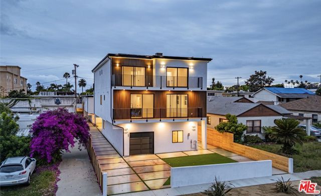 1525 S Carmelina Avenue 1523, Los Angeles, CA 90025