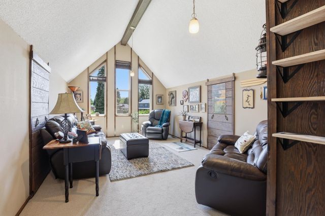 2405 S Timberlane Dr, Spokane Valley, WA 99037