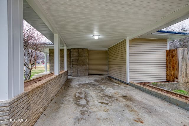 224 Waconda Drive, Knoxville, TN 37920