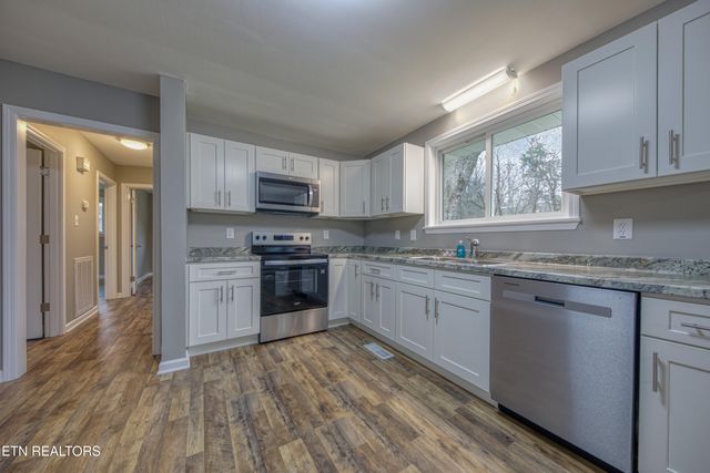 224 Waconda Drive, Knoxville, TN 37920