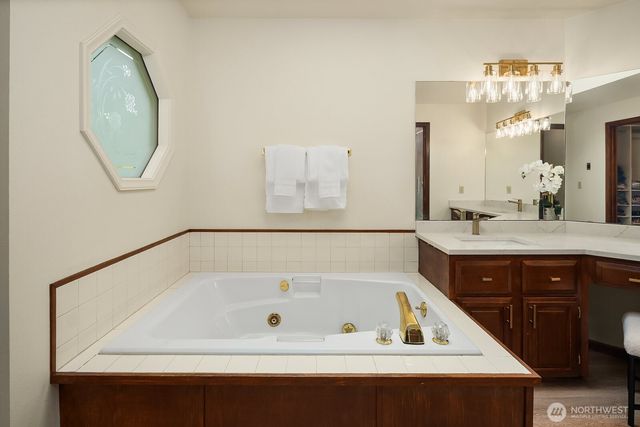 23228 SE 15th Court, Sammamish, WA 98075