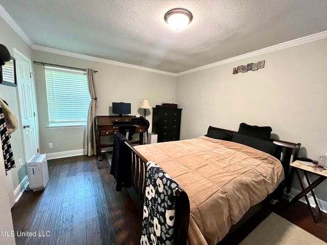 2621 Pintail Road, Moss Point, MS 39562