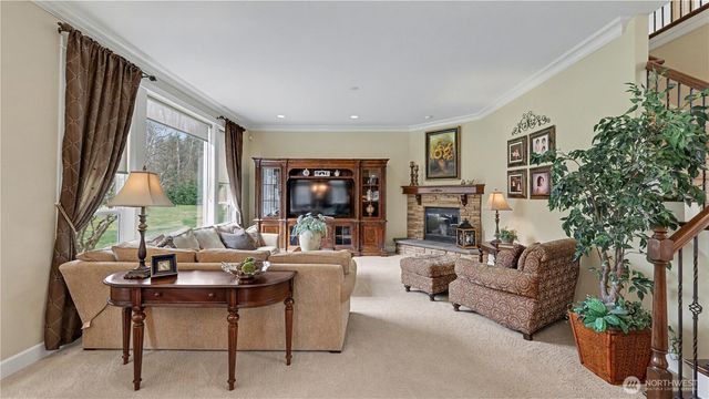 31045 219th Way SE, Black Diamond, WA 98010