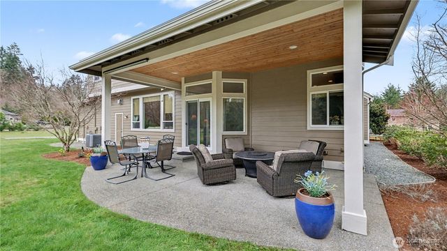 31045 219th Way SE, Black Diamond, WA 98010