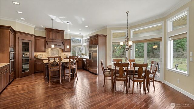 31045 219th Way SE, Black Diamond, WA 98010