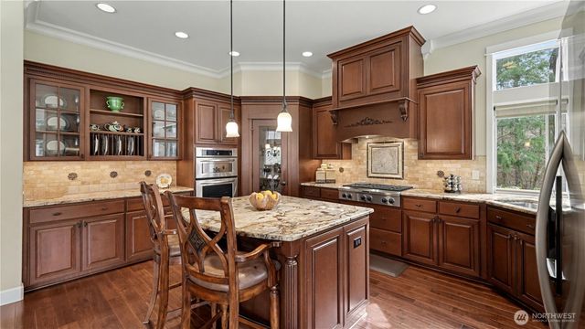 31045 219th Way SE, Black Diamond, WA 98010