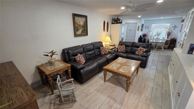 8630 MALLARD RESERVE DRIVE 105, Tampa, FL 33614