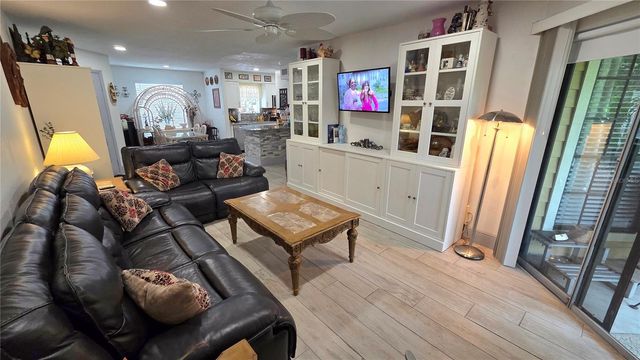 8630 MALLARD RESERVE DRIVE 105, Tampa, FL 33614