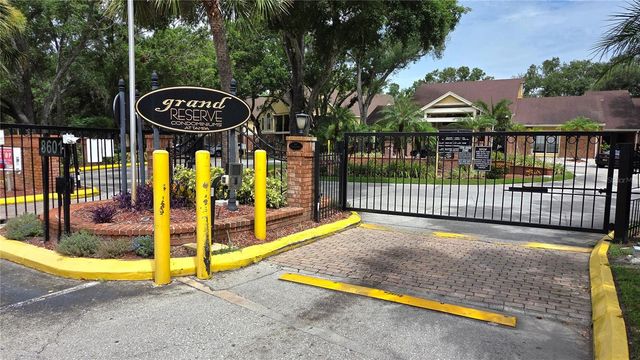 8630 MALLARD RESERVE DRIVE 105, Tampa, FL 33614