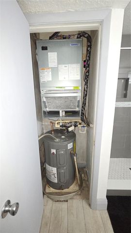 8630 MALLARD RESERVE DRIVE 105, Tampa, FL 33614