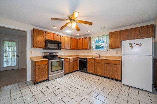 5829 Waynegate Road, Huber Heights, OH 45424