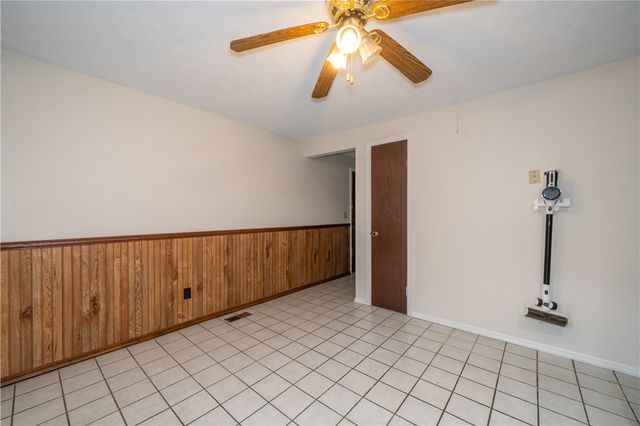 5829 Waynegate Road, Huber Heights, OH 45424