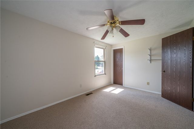 5829 Waynegate Road, Huber Heights, OH 45424