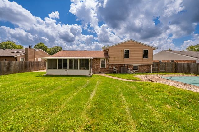 5829 Waynegate Road, Huber Heights, OH 45424