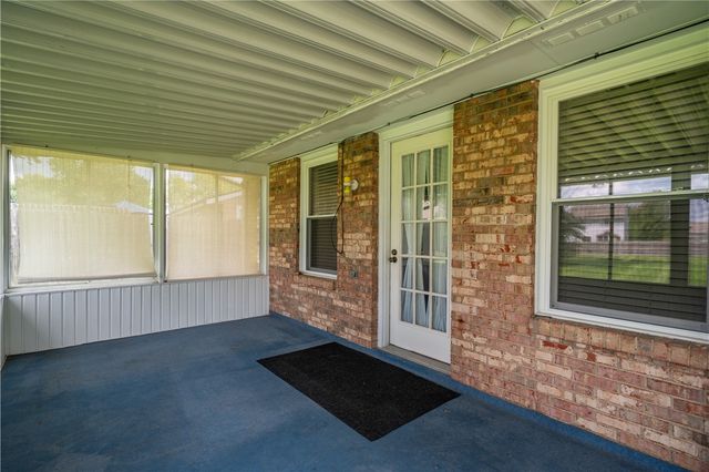 5829 Waynegate Road, Huber Heights, OH 45424