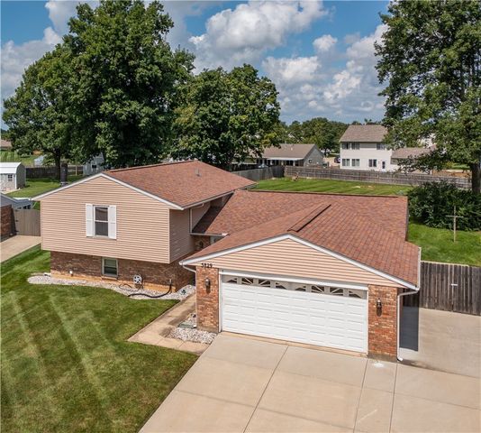 5829 Waynegate Road, Huber Heights, OH 45424