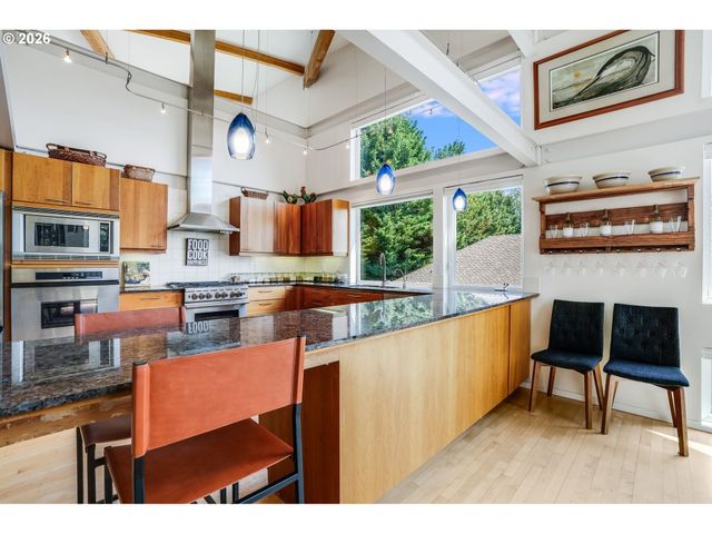 9720 Sw 169TH Pl, Beaverton, OR 97007