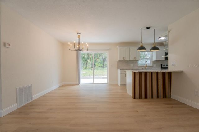 2810 N THORPE AVE, Orange City, FL 32763