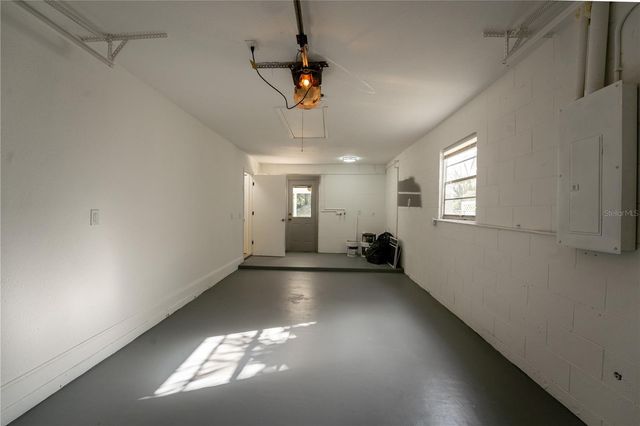 2810 N THORPE AVE, Orange City, FL 32763