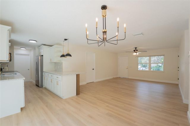 2810 N THORPE AVE, Orange City, FL 32763