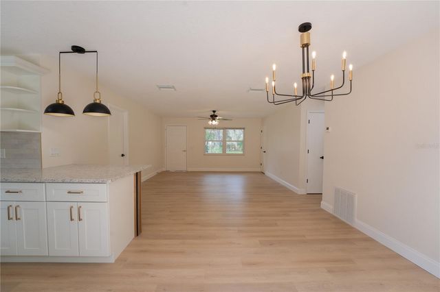 2810 N THORPE AVE, Orange City, FL 32763