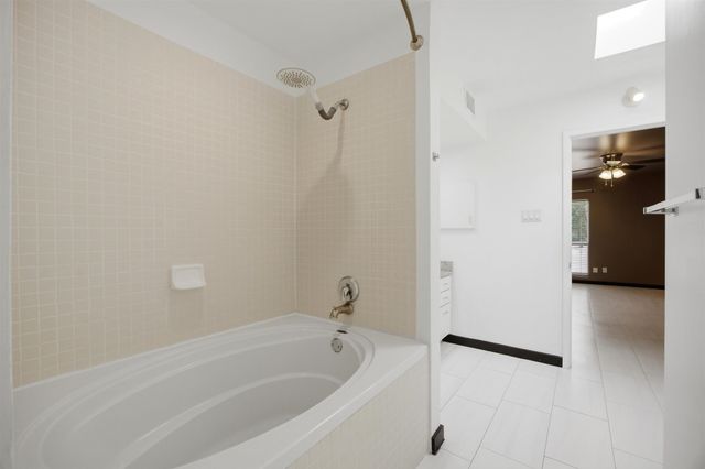 4241 Buena Vista Street 2, Dallas, TX 75205