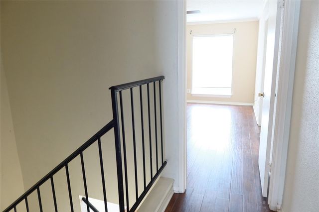 9350 Country Creek Drive 3, Houston, TX 77036