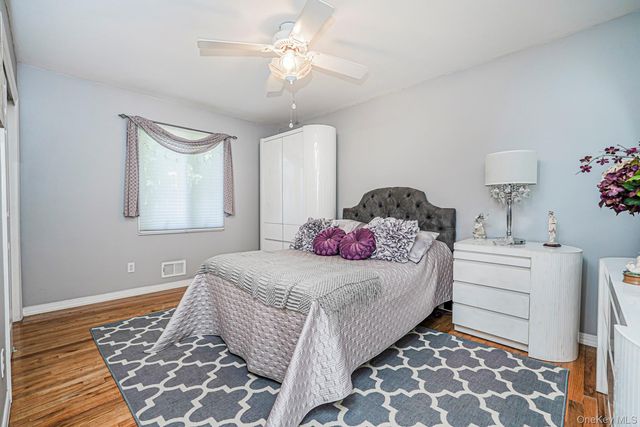 29 S Drum Street, Staten Island, NY 10309