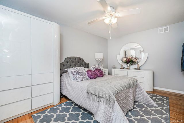 29 S Drum Street, Staten Island, NY 10309