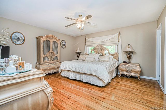 29 S Drum Street, Staten Island, NY 10309