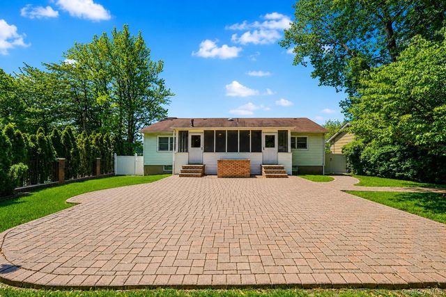 29 S Drum Street, Staten Island, NY 10309