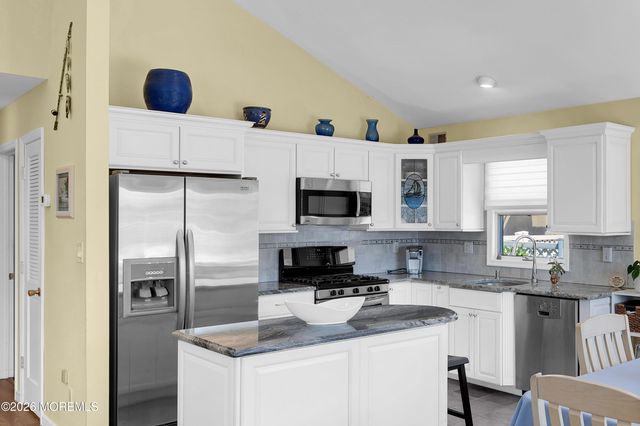 323 Stephan Avenue, Toms River, NJ 08753